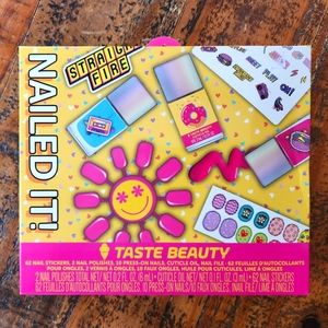💞NAIL KIT for girls